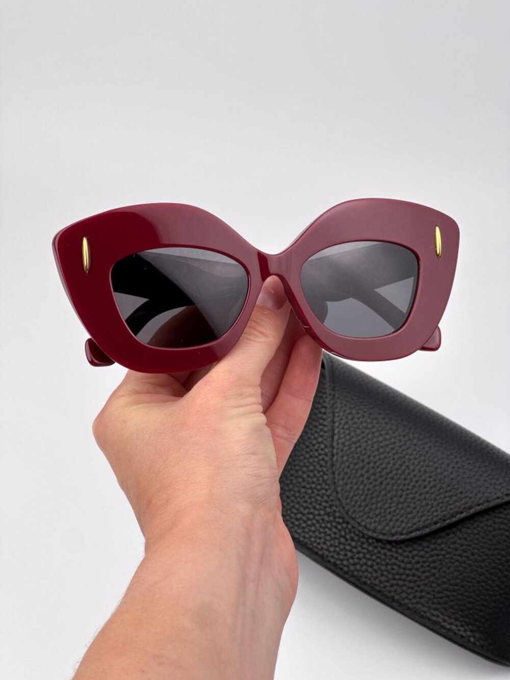 LOEWE LW40127F 66A RED BORDEAUX CAT EYE SUNGLASSES